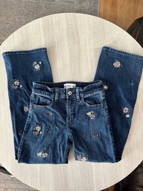 abercrombie kids Embroidered Flowers Floral High Rise Wide Leg Jeans size 9/10